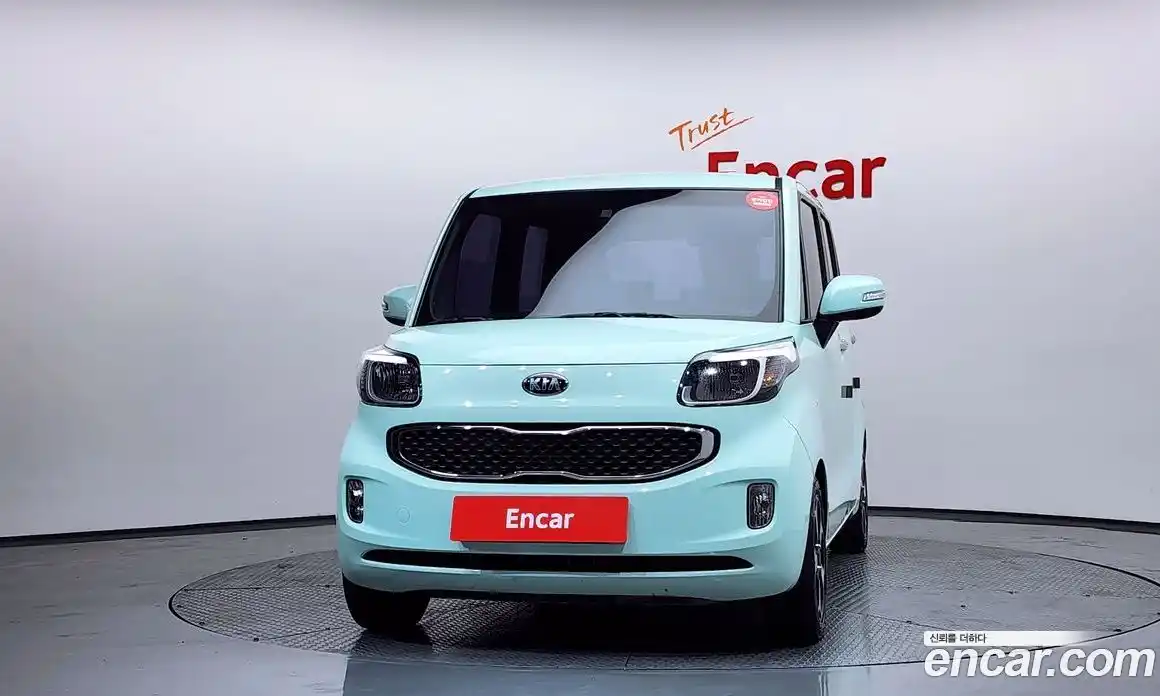 Kia Ray 2016 1.0 Автомат в Москве № 288452, фото 15