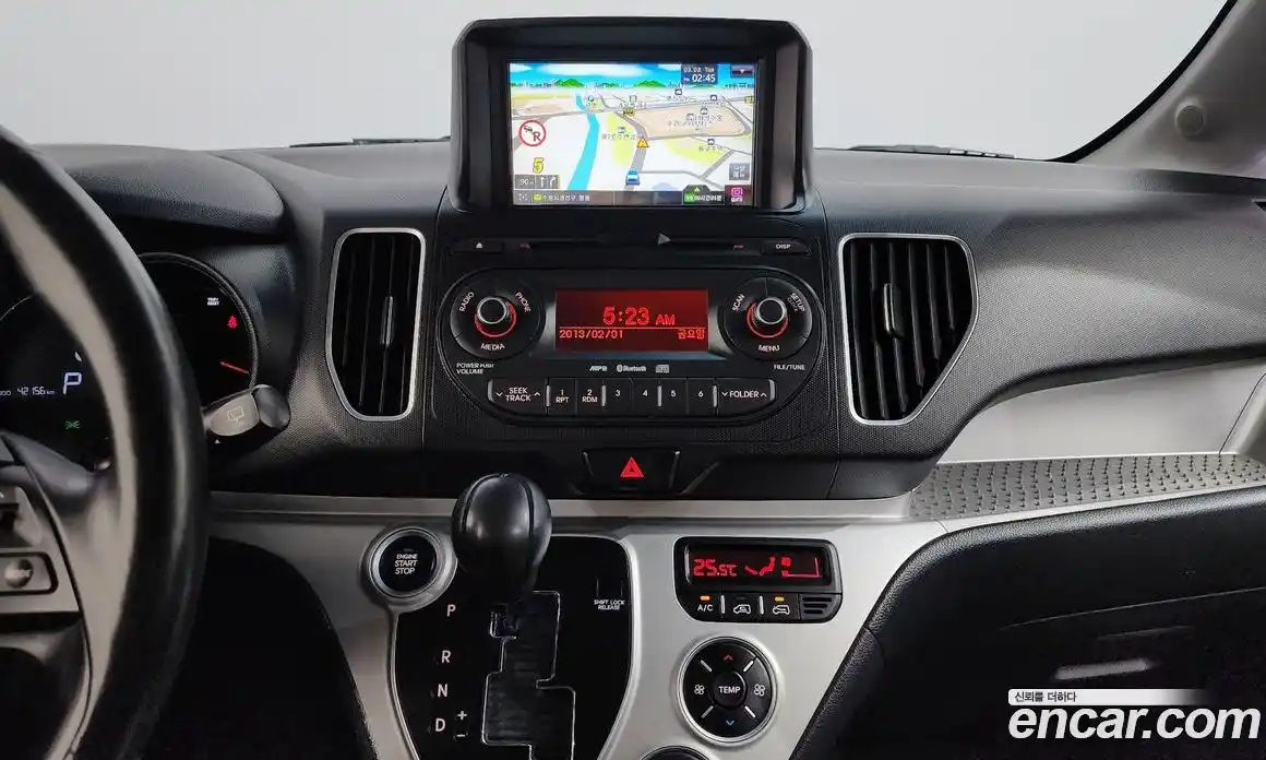 Kia Ray 2016 1.0 Автомат в Москве № 288452, фото 20