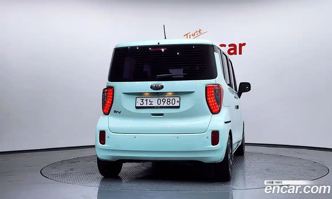 Kia Ray 2016 1.0 Автомат в Москве № 288452, фото 5