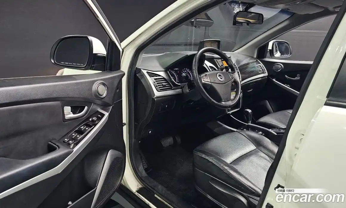 SsangYong Korando 2014 2.0 Автомат в Москве № 28906, фото 13