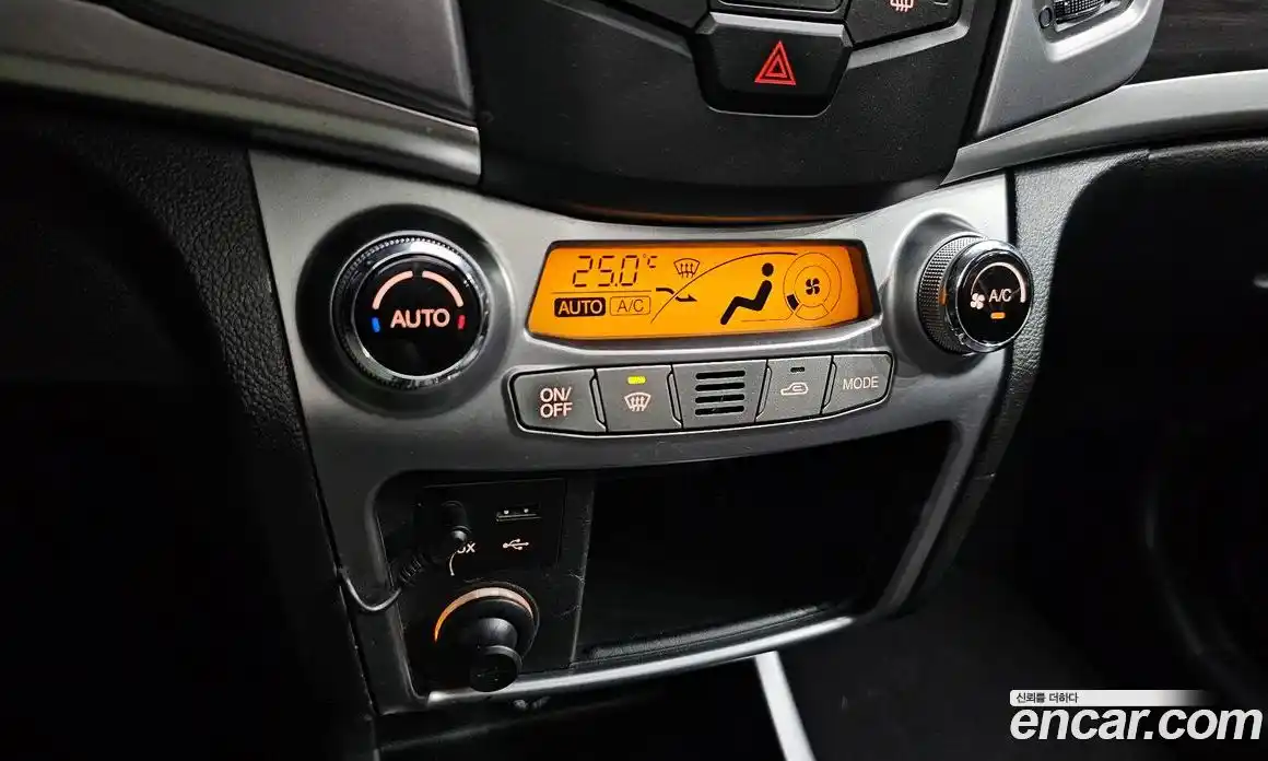 SsangYong Korando 2014 2.0 Автомат в Москве № 28906, фото 10