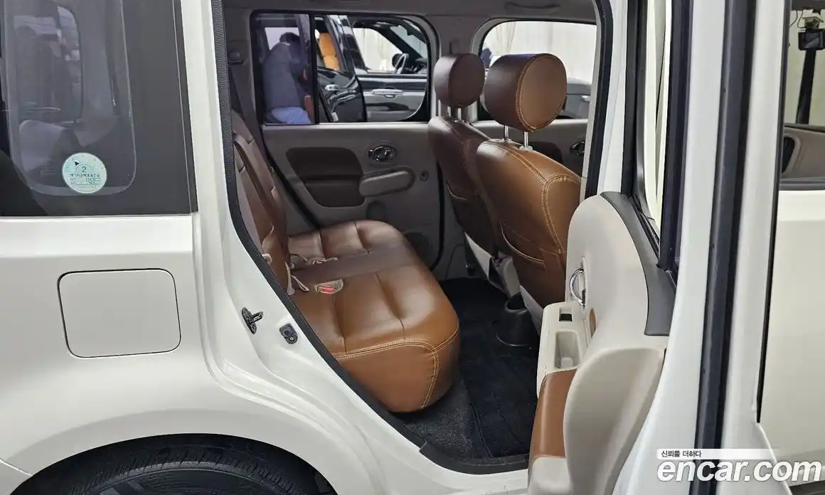 Nissan Cube 2012 1.8 Автомат в Москве № 290077, фото 13