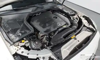 Mercedes-Benz C-Class 2022 2.0 Автомат в Москве № 292318, миниатюра 9