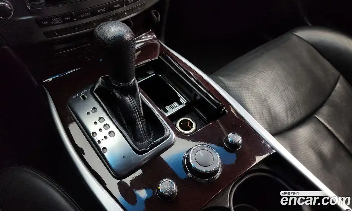 Infiniti M 2012 3.7 Автомат в Москве № 295945, фото 15