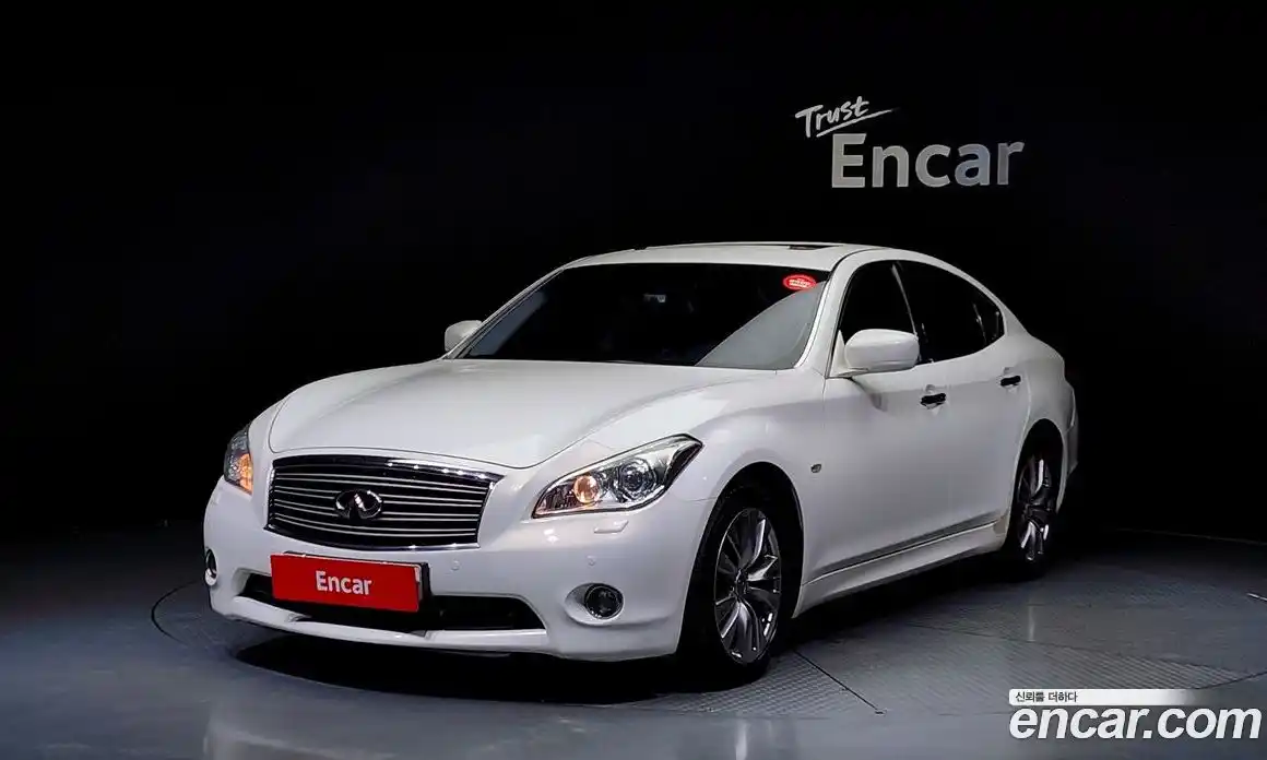 Infiniti M 2012 3.7 Автомат в Москве № 295945, фото 3