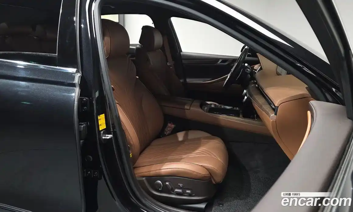 Genesis G80 2022 2.5 Автомат в Москве № 298406, фото 18