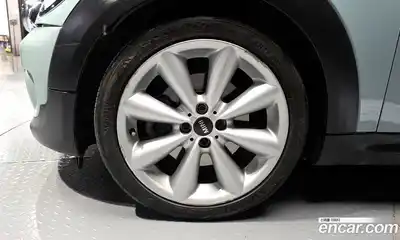 Mini Cooper Convertible 2012 1.6 Автомат в Москве № 300025, миниатюра 5