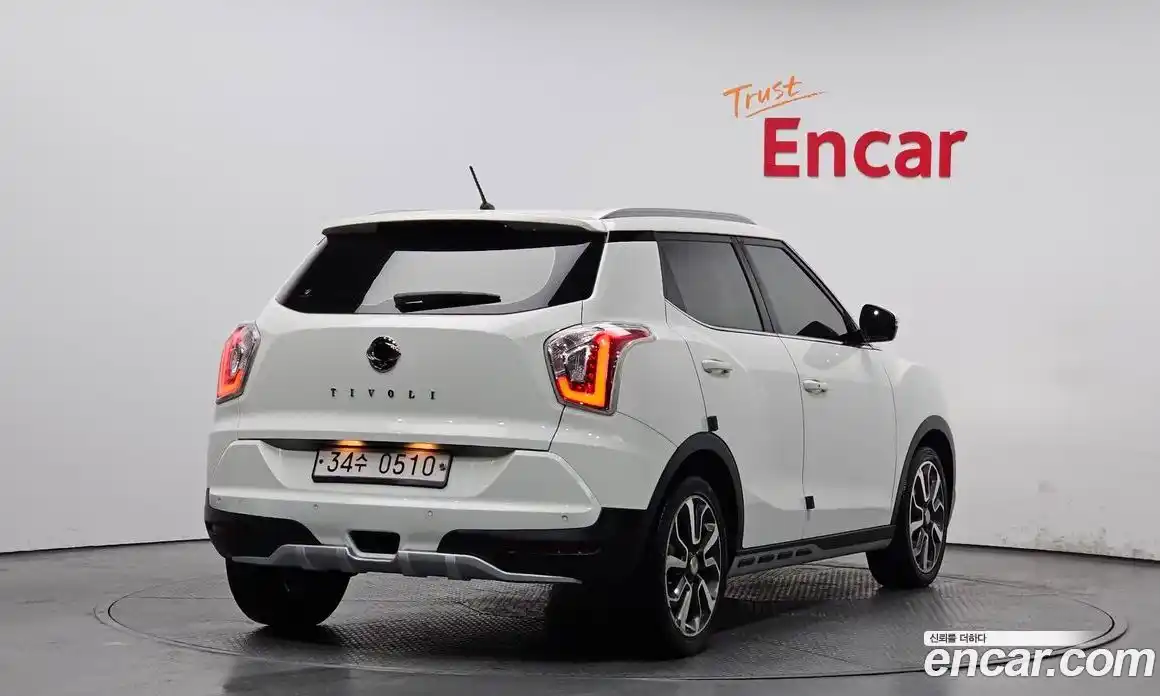 SsangYong TIBOLI 2016 1.6 Автомат в Москве № 30110, фото 1