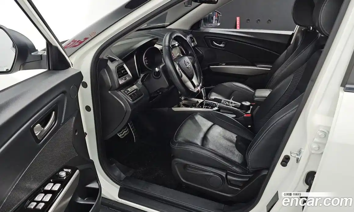 SsangYong TIBOLI 2016 1.6 Автомат в Москве № 30110, фото 17