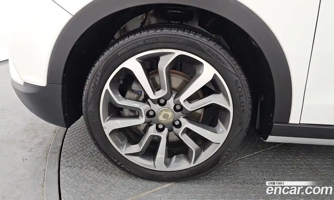 SsangYong TIBOLI 2016 1.6 Автомат в Москве № 30110, фото 19