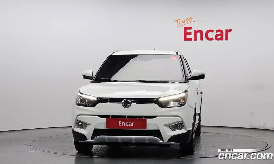 SsangYong TIBOLI 2016 1.6 Автомат в Москве № 30110, фото 2