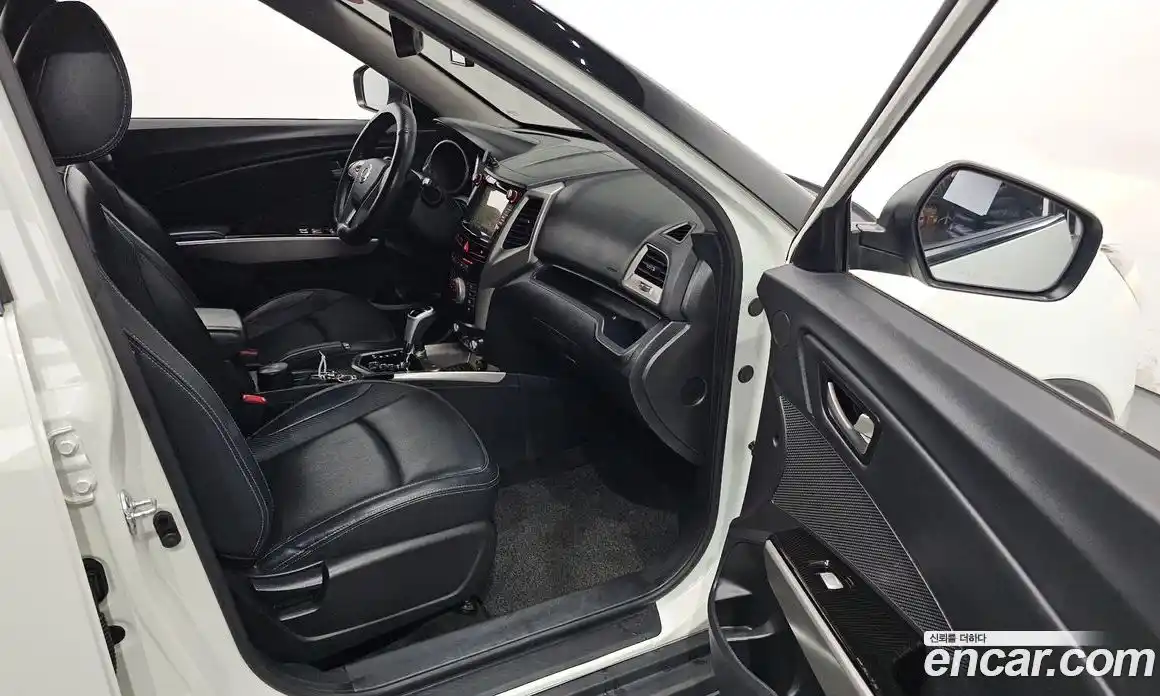 SsangYong TIBOLI 2016 1.6 Автомат в Москве № 30110, фото 8