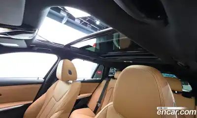 BMW 3-Series 2025 2.0 Автомат в Москве № 303239, миниатюра 2