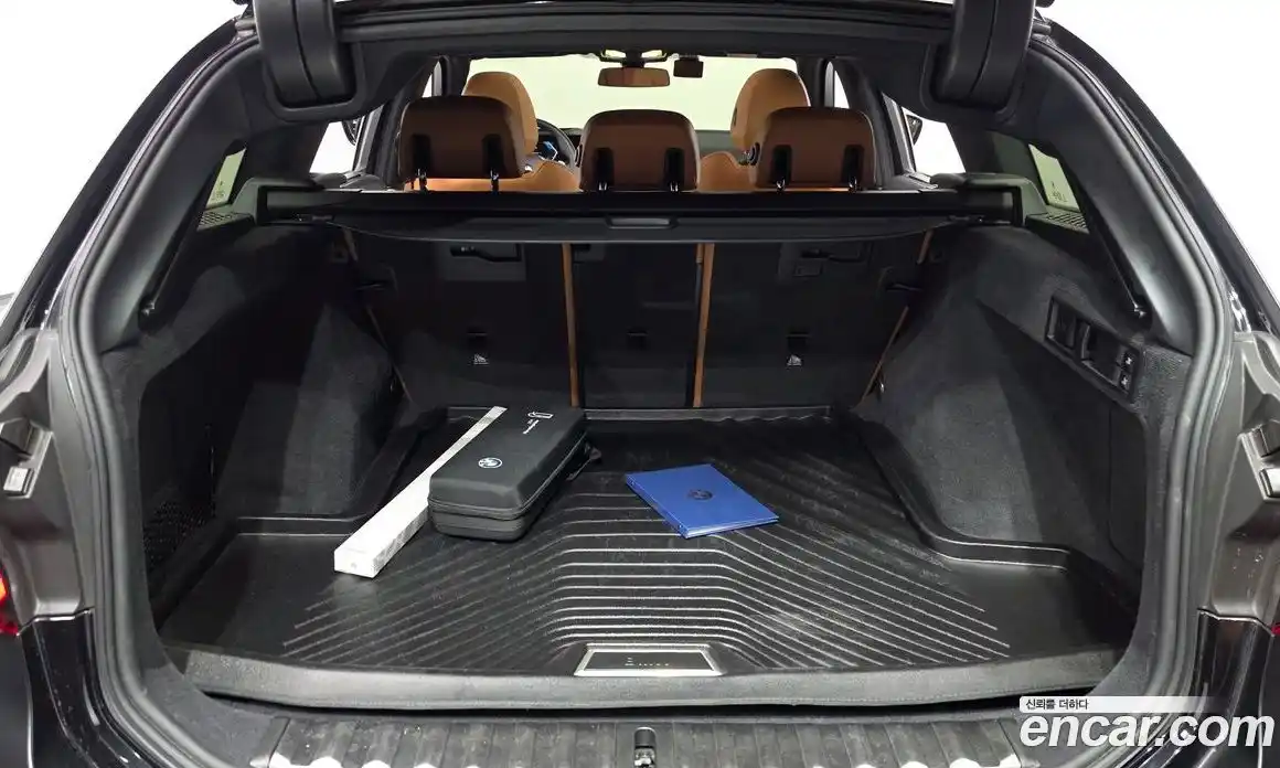 BMW 3-Series 2025 2.0 Автомат в Москве № 303239, фото 6