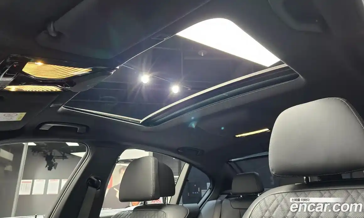 BMW 5-Series 2023 2.0 Автомат в Москве № 304240, фото 14