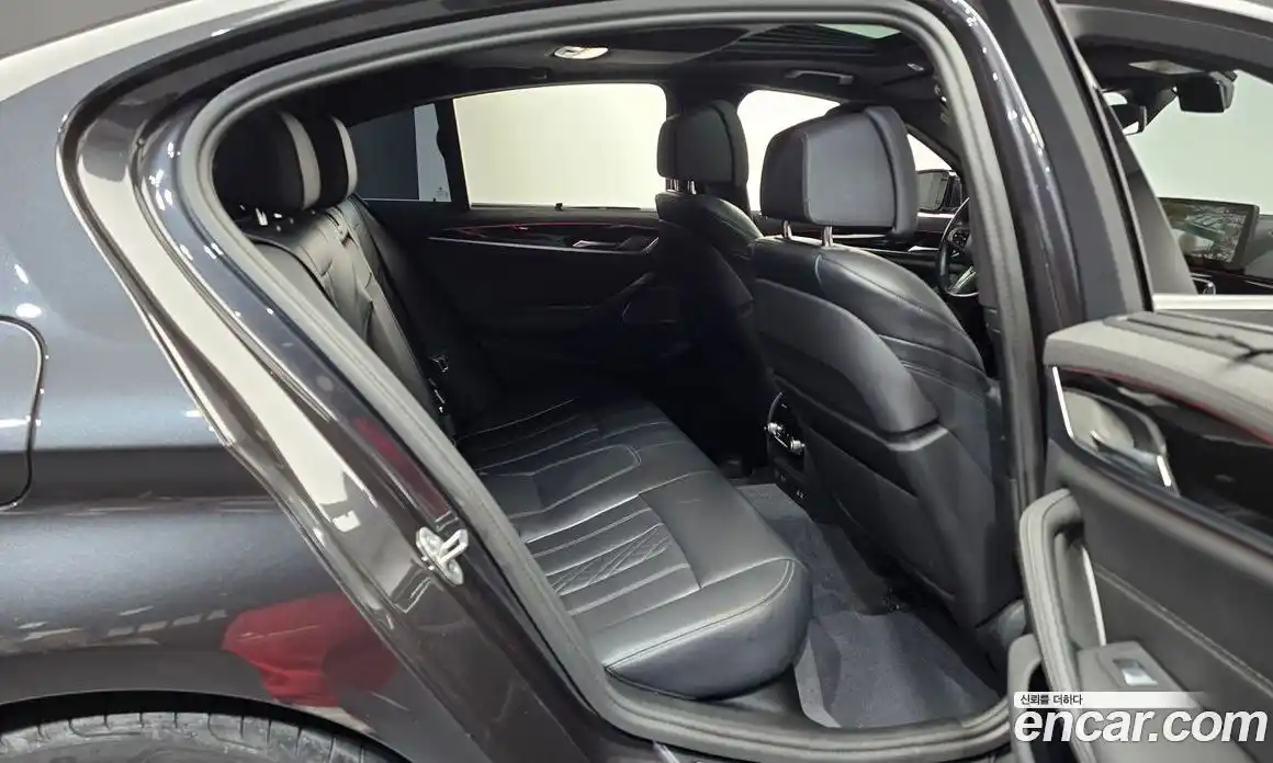 BMW 5-Series 2023 2.0 Автомат в Москве № 304240, фото 3