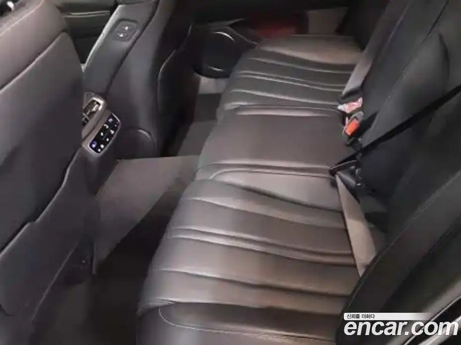 Genesis G80 2022 2.5 Автомат в Москве № 309165, фото 10