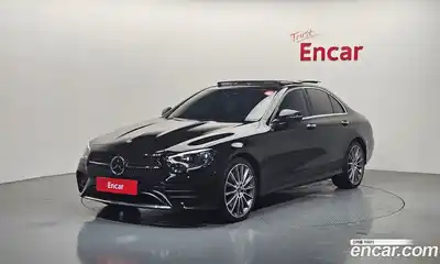 Mercedes-Benz E-Class 2022 2.0 Автомат в Москве № 311321, миниатюра 11