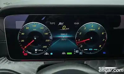 Mercedes-Benz E-Class 2022 2.0 Автомат в Москве № 311321, миниатюра 2