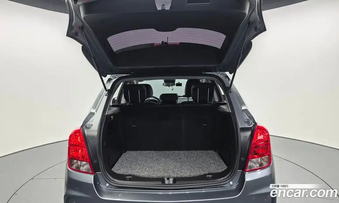 Chevrolet Trax 2020 1.4 Автомат в Москве № 314732, фото 11