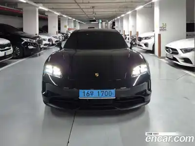 Porsche Taycan 2025 1.0 Автомат в Москве № 314850, миниатюра 3