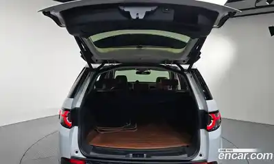 Land Rover Discovery Sport 2016 2.0 Автомат в Москве № 327990, миниатюра 7