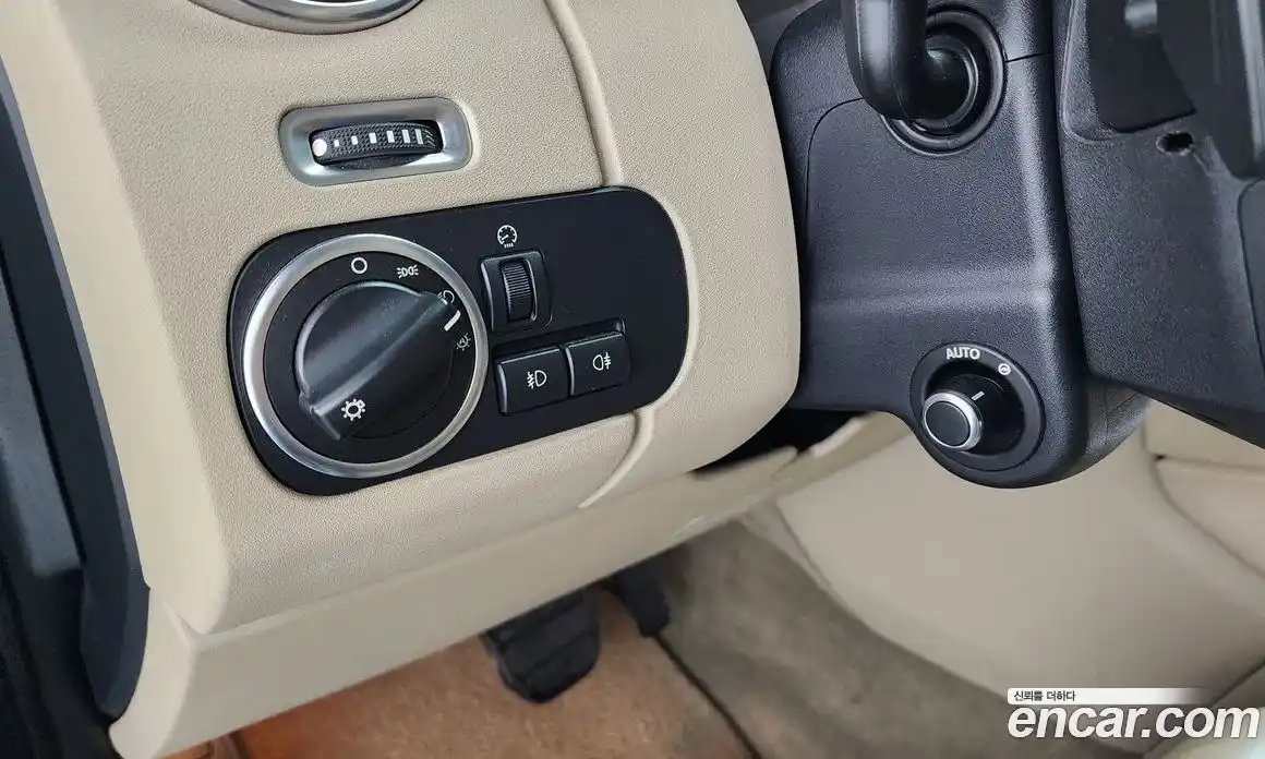 Land Rover Discovery 2016 3.0 Автомат в Москве № 328416, фото 11