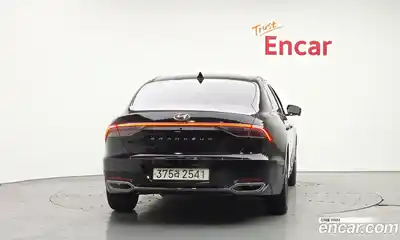 Hyundai Grandeur 2022 2.5 Автомат в Москве № 329432, миниатюра 4