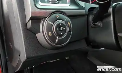 SsangYong Korando 2017 2.2 Автомат в Москве № 33491, миниатюра 4