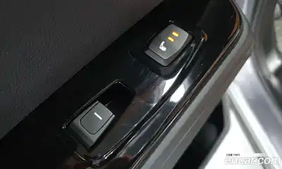 SsangYong Torres 2023 1.5 Автомат в Москве № 33494, миниатюра 9