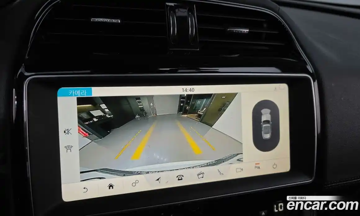 Jaguar F-Pace 2018 2.0 Автомат в Москве № 335812, фото 15