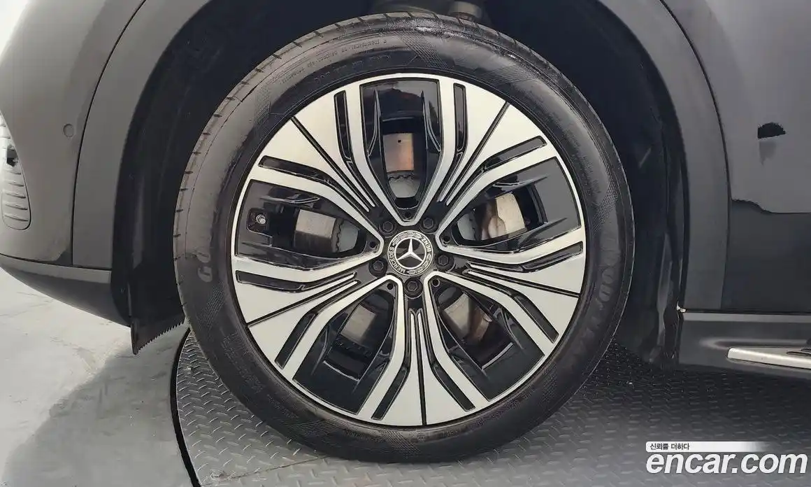 Mercedes-Benz EQE 2023 1.7 Автомат в Москве № 338414, фото 19