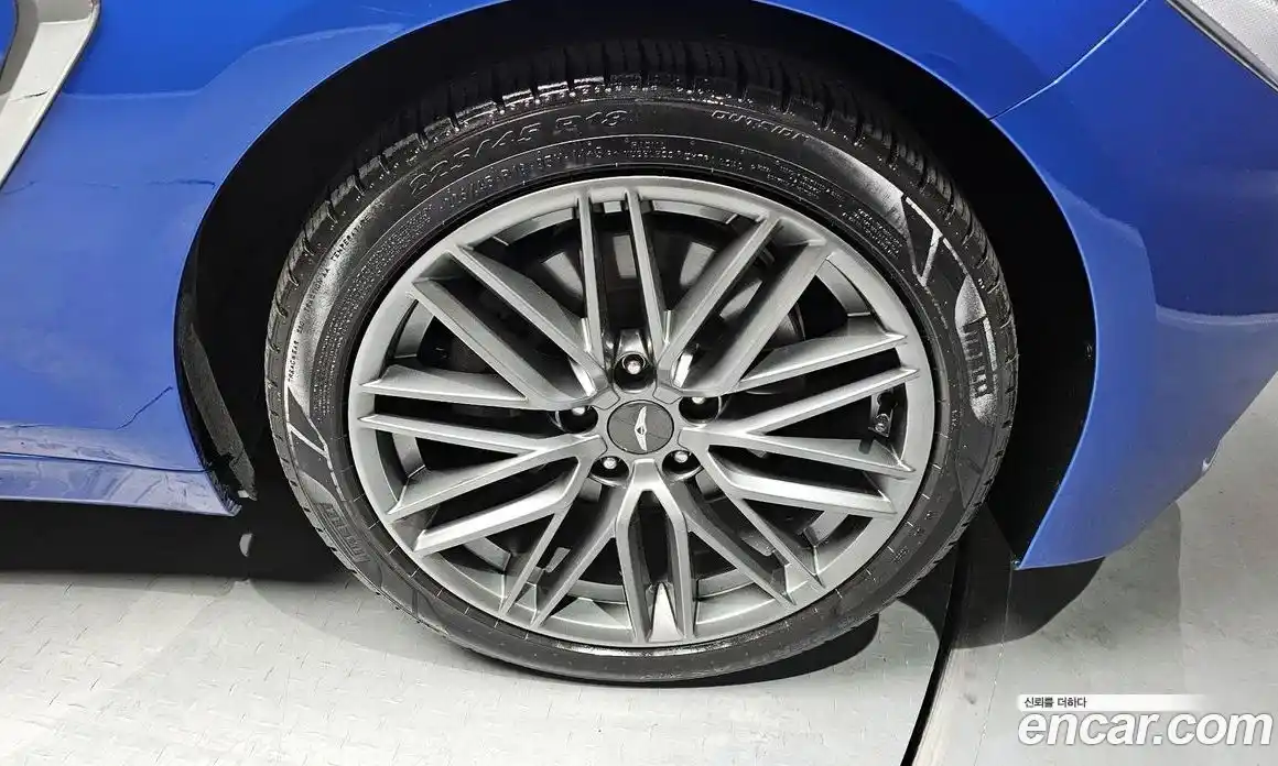 Genesis G70 2018 2.0 Автомат в Москве № 339779, фото 3