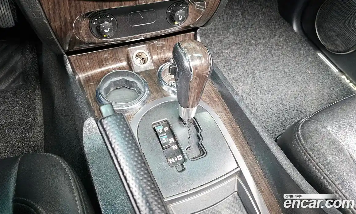 SsangYong Rexton 2011 2.0 Автомат в Москве № 341951, фото 4