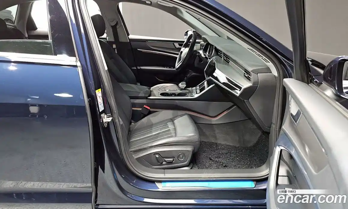 Audi A6 2020 2.0 Автомат в Москве № 343518, фото 18