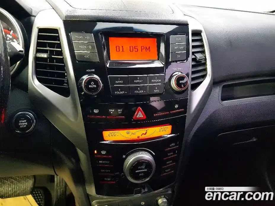 SsangYong TIBOLI 2015 1.6 Автомат в Москве № 34430, фото 13