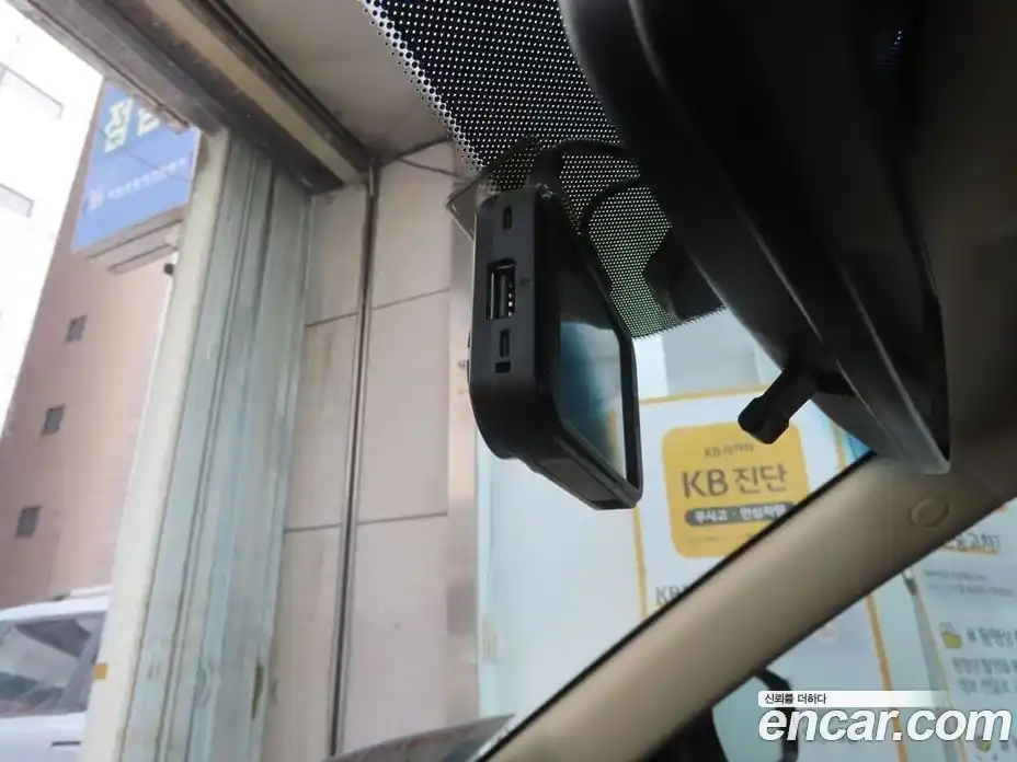 SsangYong TIBOLI 2017 1.6 Автомат в Москве № 35258, фото 11