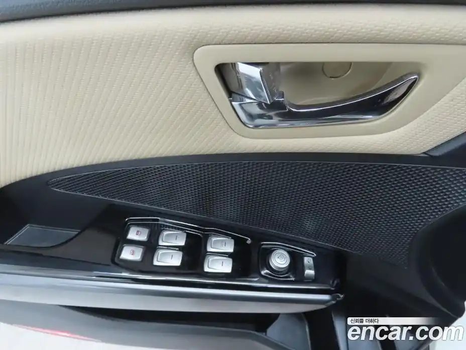 SsangYong TIBOLI 2017 1.6 Автомат в Москве № 35258, фото 9