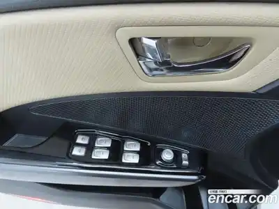 SsangYong TIBOLI 2017 1.6 Автомат в Москве № 35258, миниатюра 9