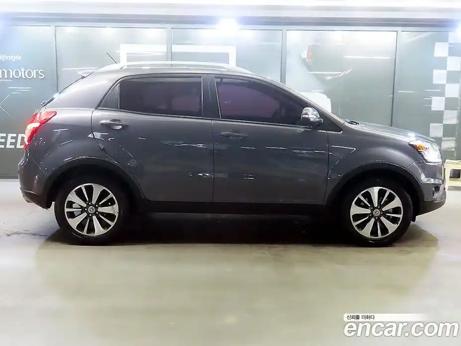 SsangYong Korando 2015 2.0 Автомат в Москве № 35591, фото 3