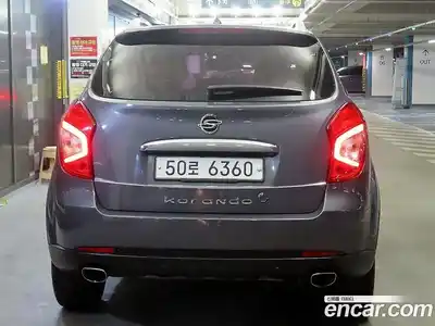 SsangYong Korando 2015 2.0 Автомат в Москве № 35591, миниатюра 5