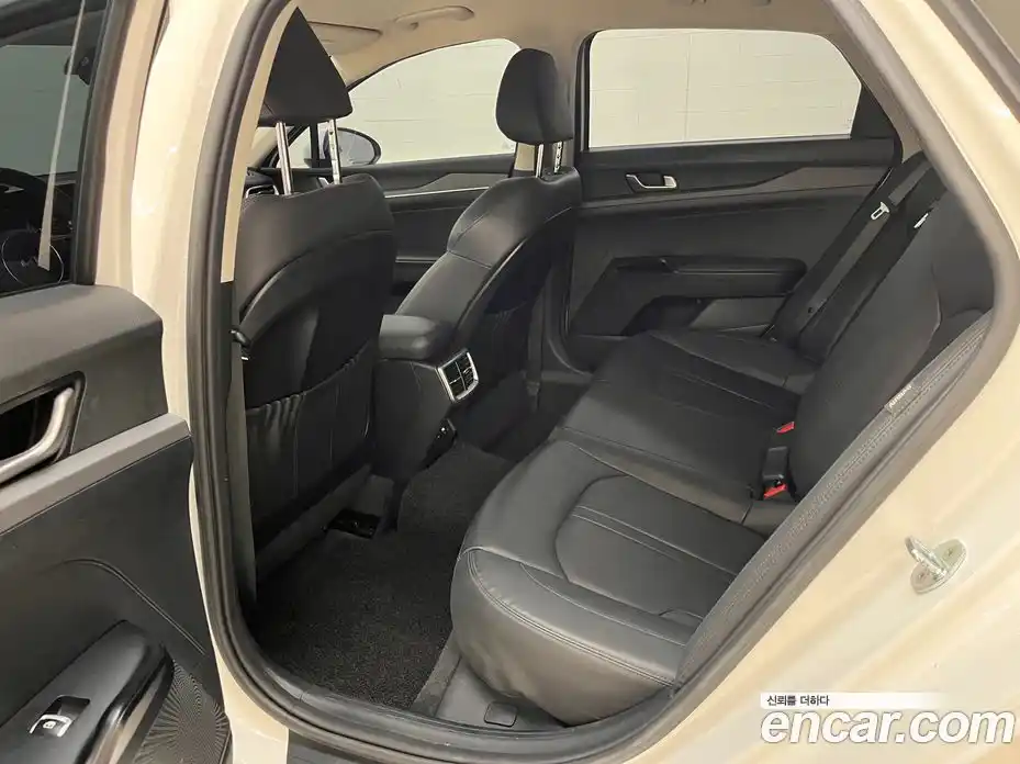 Kia K5 2022 2.0 Автомат в Москве № 360334, фото 14