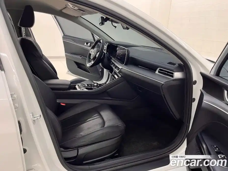 Kia K5 2022 2.0 Автомат в Москве № 360334, фото 15