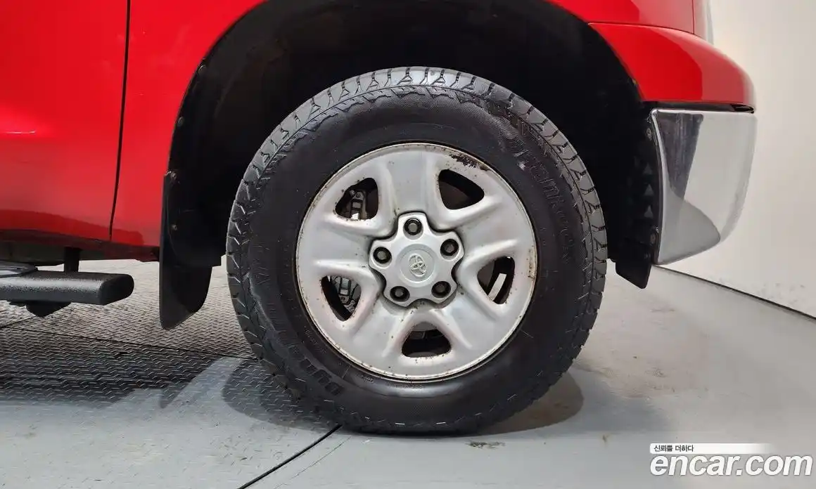 Toyota Tundra 2012 4.6 Автомат в Москве № 360867, фото 5