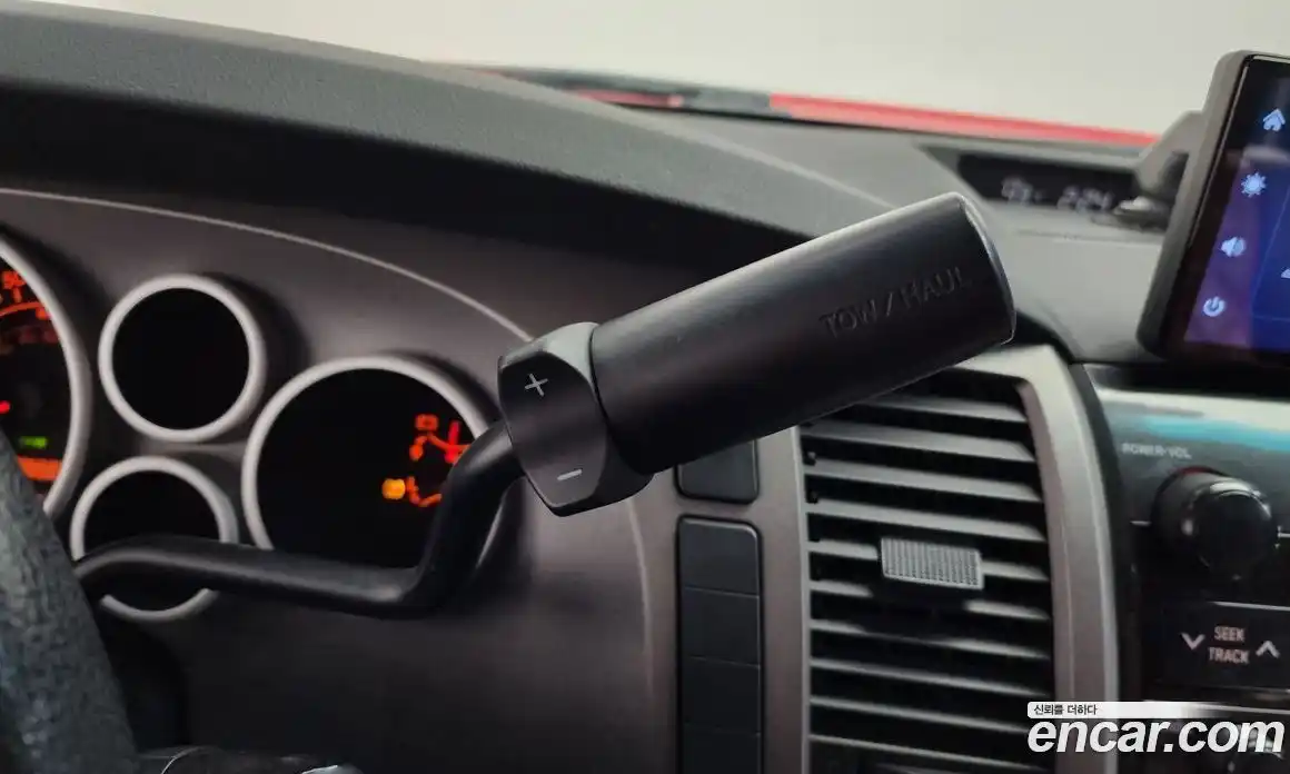 Toyota Tundra 2012 4.6 Автомат в Москве № 360867, фото 9