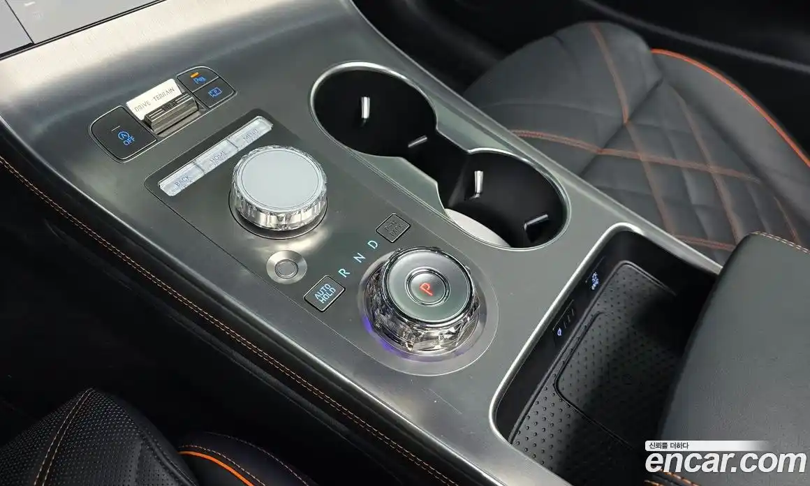 Genesis GV70 2025 3.5 Автомат в Москве № 364061, фото 9