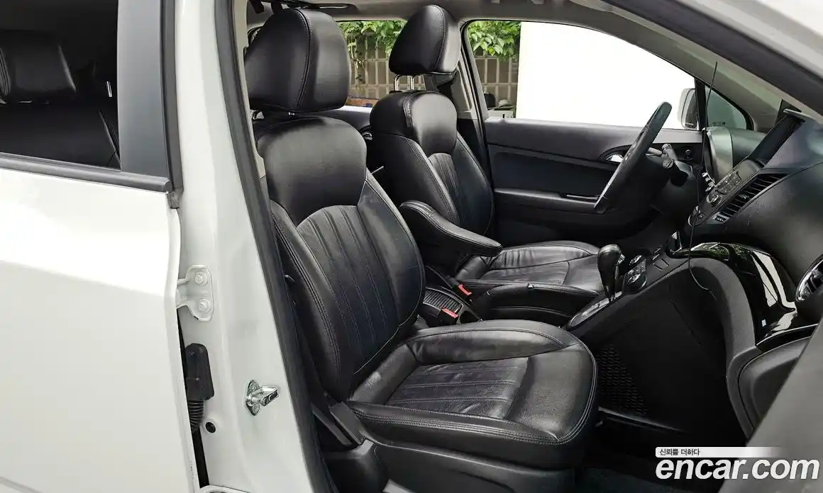 Chevrolet Orlando 2013 2.0 Автомат в Москве № 36707, фото 16