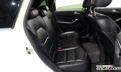 Mercedes-Benz B-Class 2013 1.8 Автомат в Москве № 372713, миниатюра 12