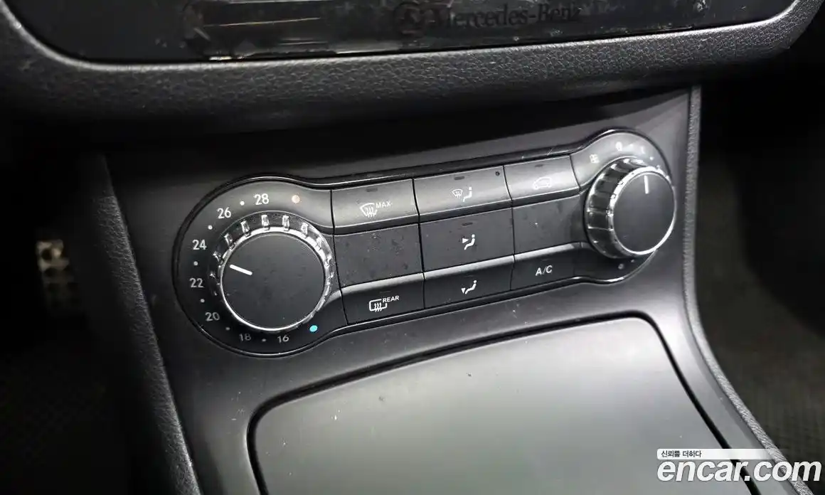 Mercedes-Benz B-Class 2013 1.8 Автомат в Москве № 372713, фото 16