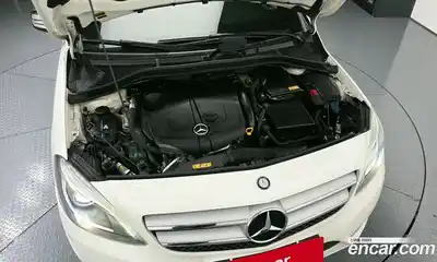 Mercedes-Benz B-Class 2013 1.8 Автомат в Москве № 372713, миниатюра 6